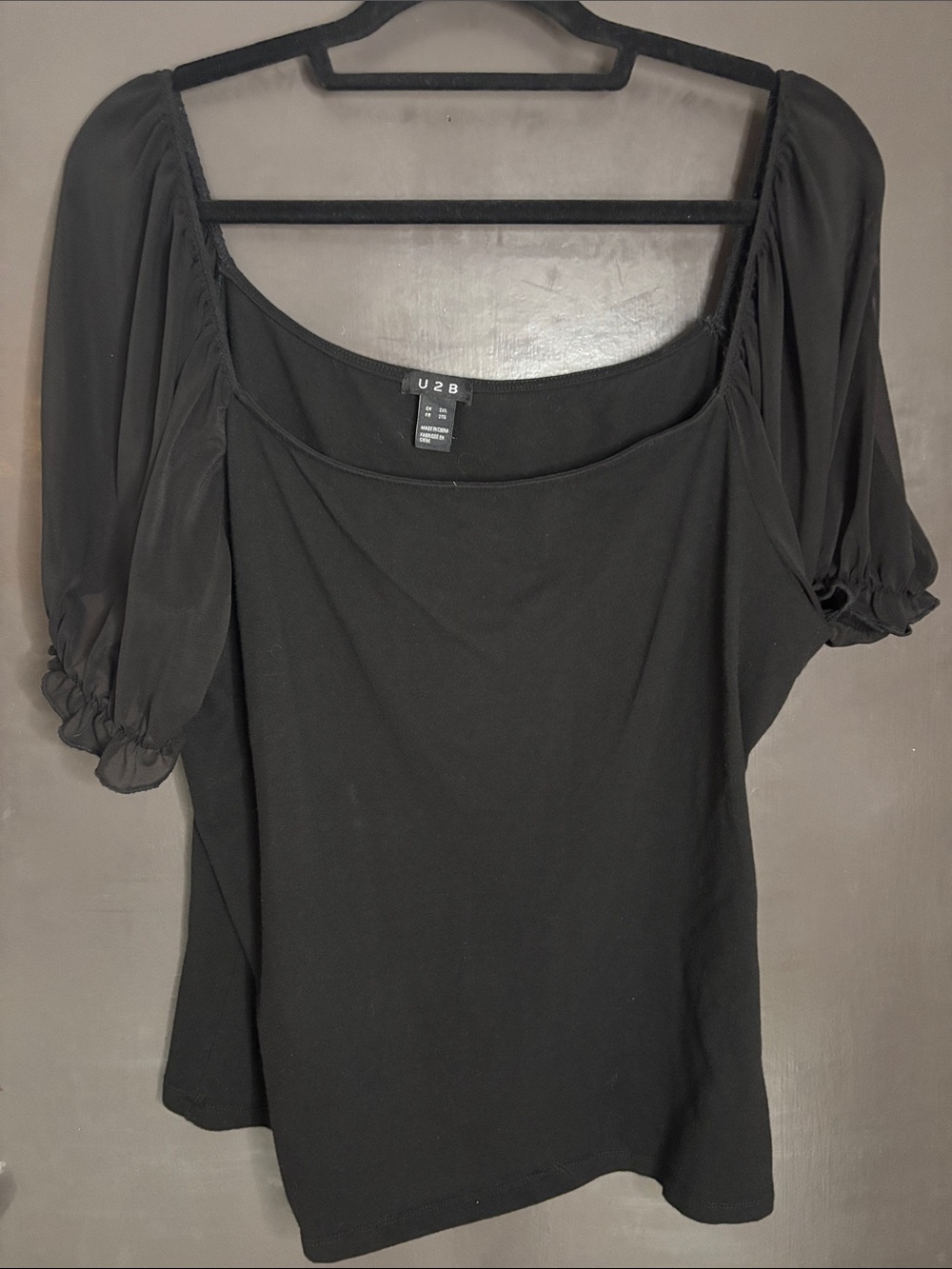 U2B Black Square Neck Puff-Sleeve Top
